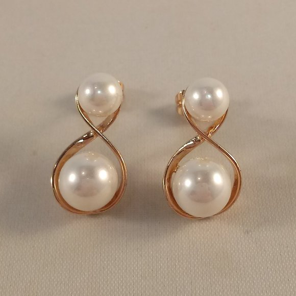 18K Yellow Gold Filled Infinity 8 Pearl Swirl Drop Stud Earrings Party Gift - Picture 2 of 4